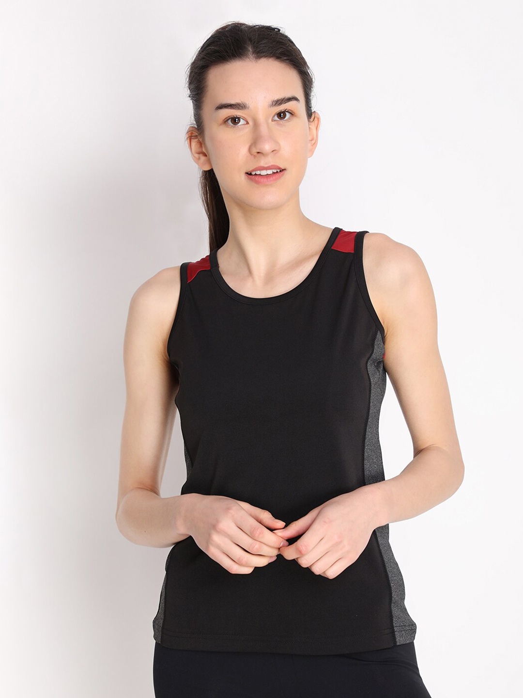 

CHKOKKO Black Active Wear Sports Tank Top