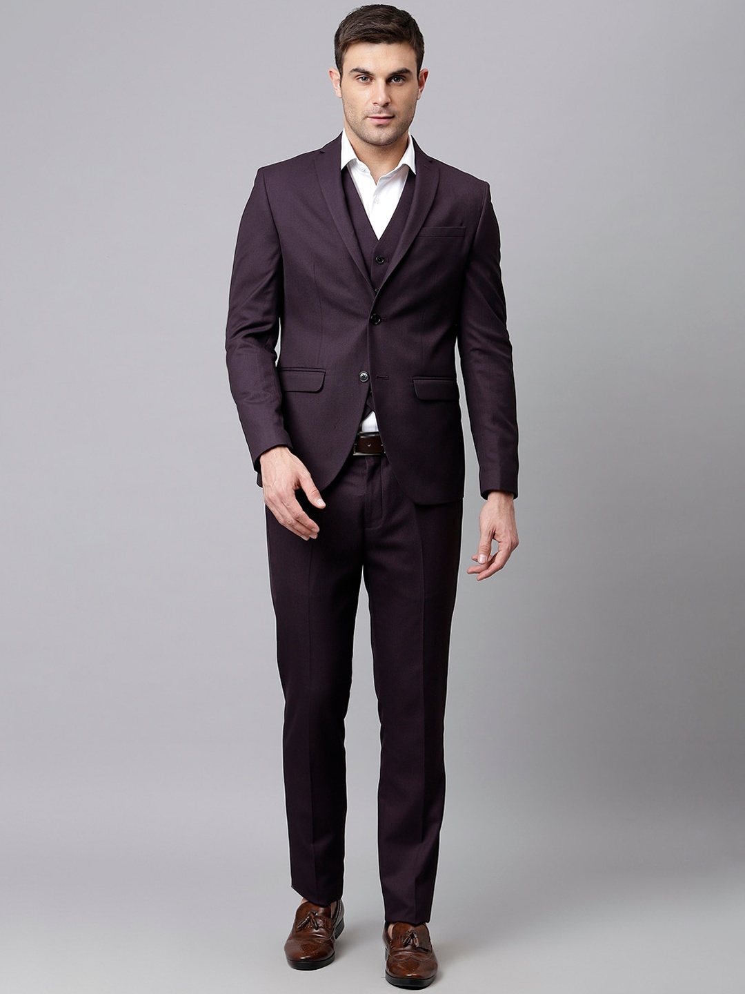 

Richlook Men Maroon Solid Single-Breasted 3-Piece Formal Suit