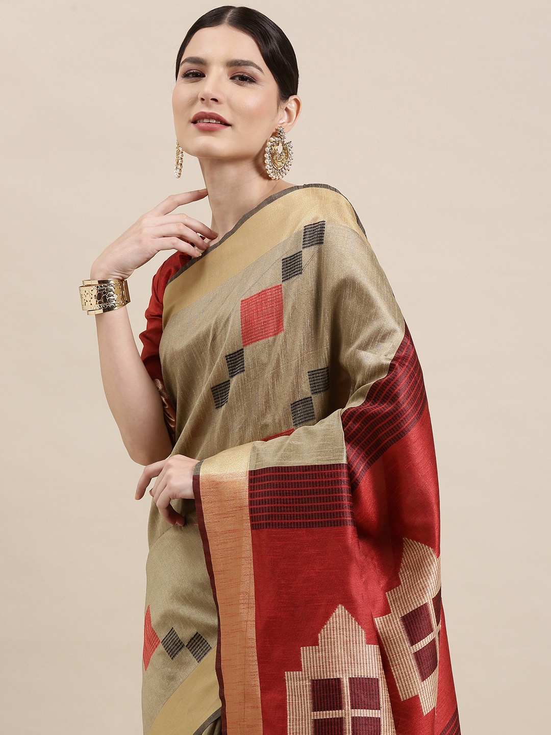 

Saree mall Beige & Maroon Geometric Woven Design Saree