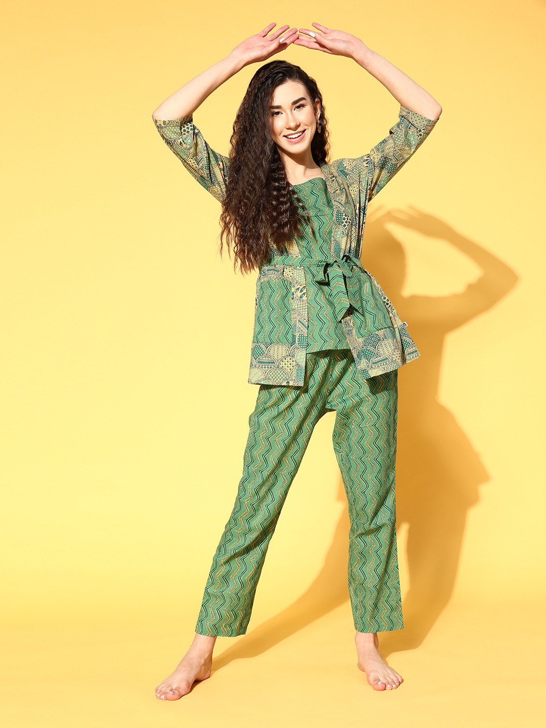 

Bannos Swagger Women 3 Pc Green Printed Pure Cotton Night Suit Set