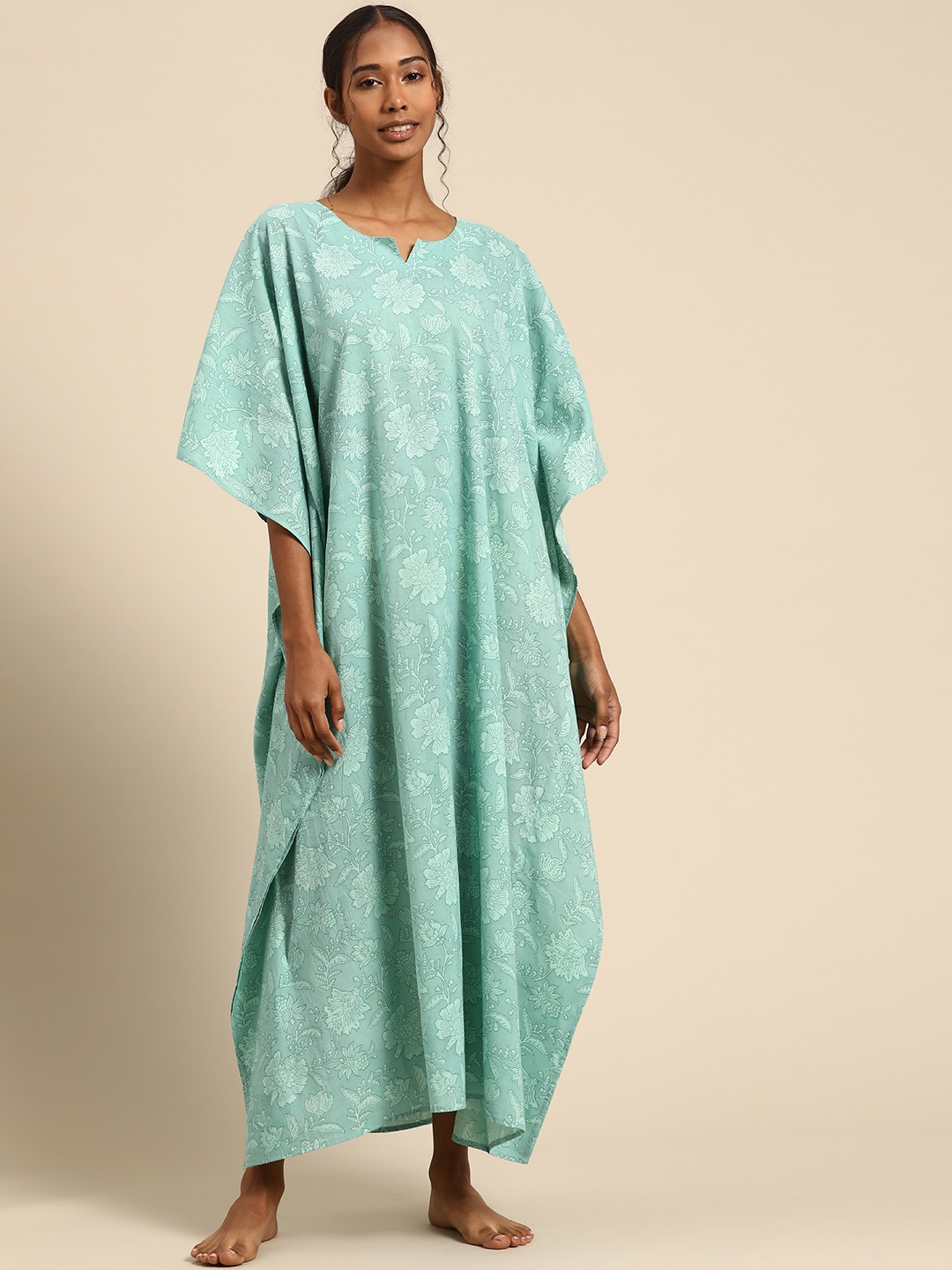 

Prakrti Sea Green Floral Jaal Print Pure Cotton Kaftan Nightdress