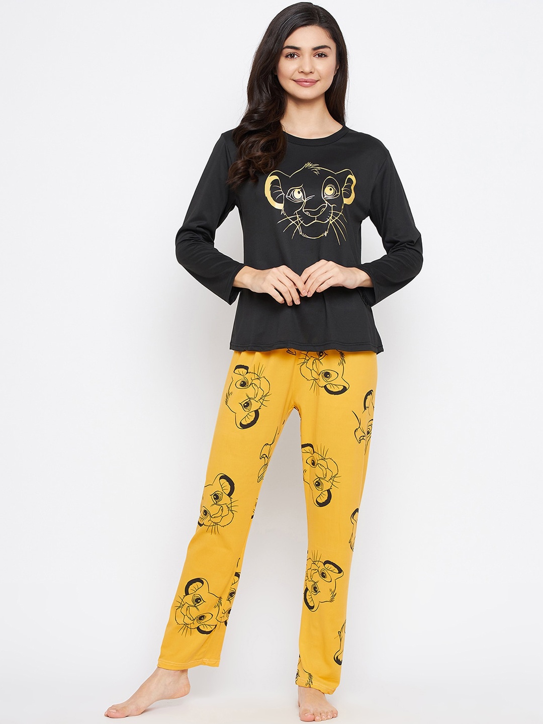 

Camey Women Black & Yellow Printed Night suit