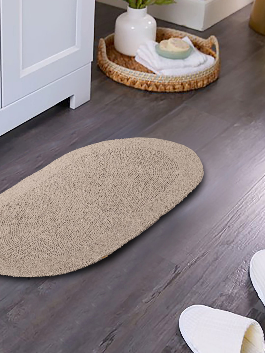 

MASPAR Beige Grassy Ground 2100 GSM Pure Cotton Oval-Shaped Large Bath Rug