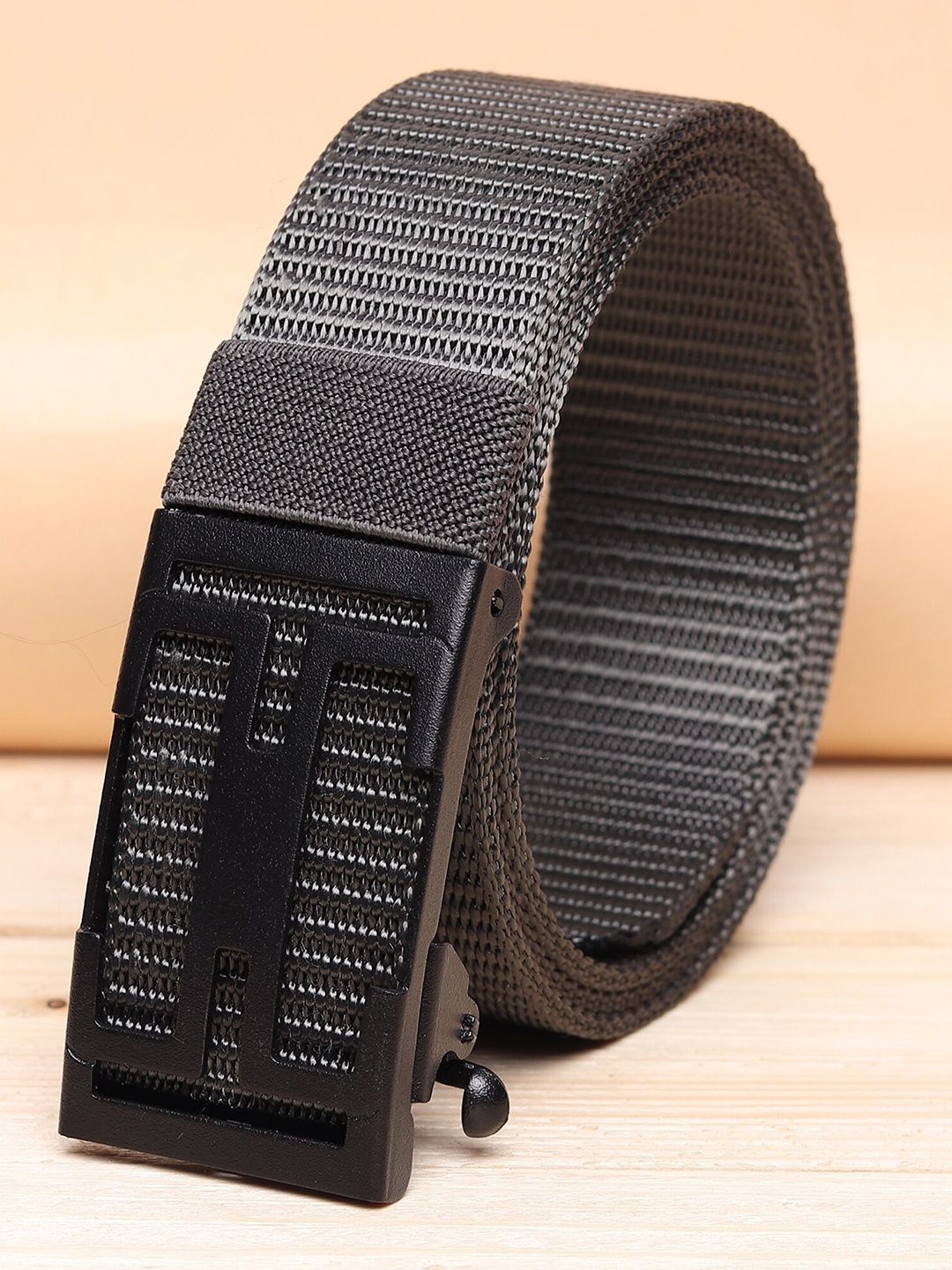 

ZORO Men Grey Melange Textured Belt