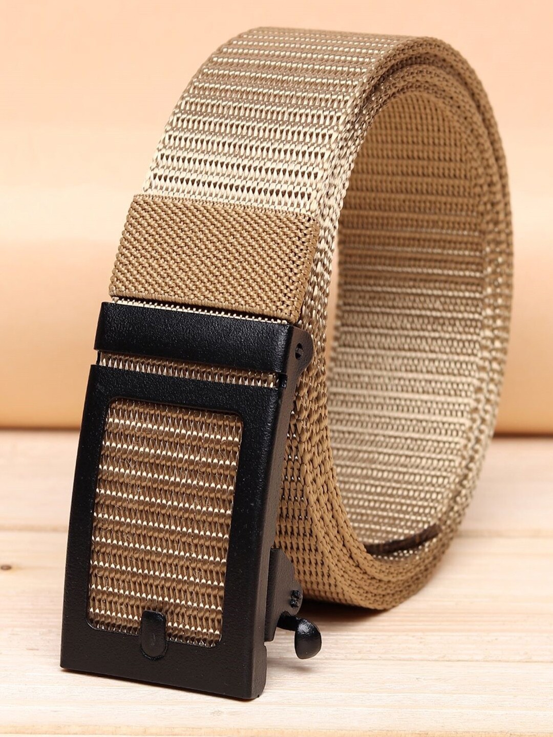 

ZORO Men Gold-Toned Belt