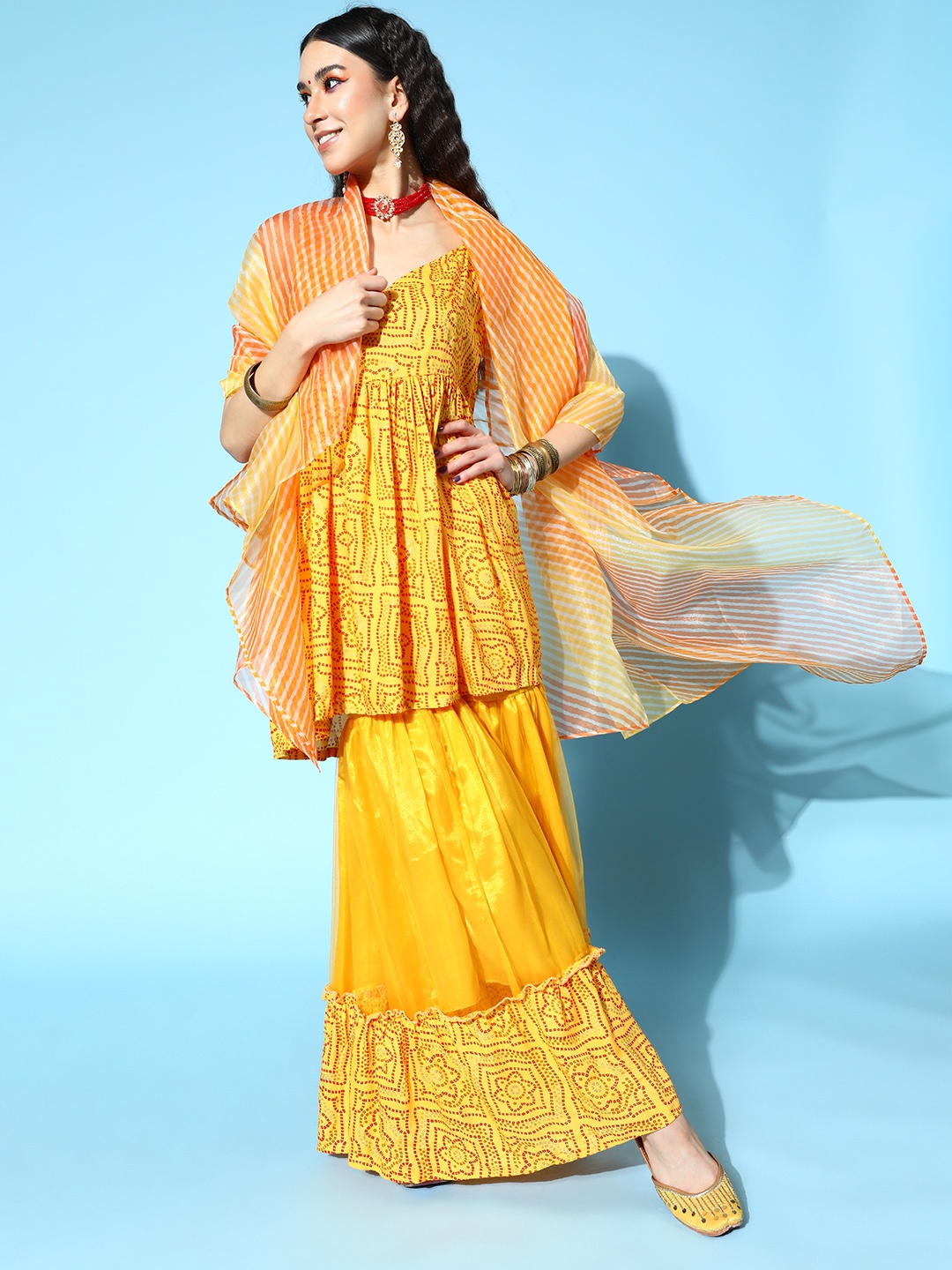 

InWeave Women Yellow Viscose Rayon Print Parade Kurta Set