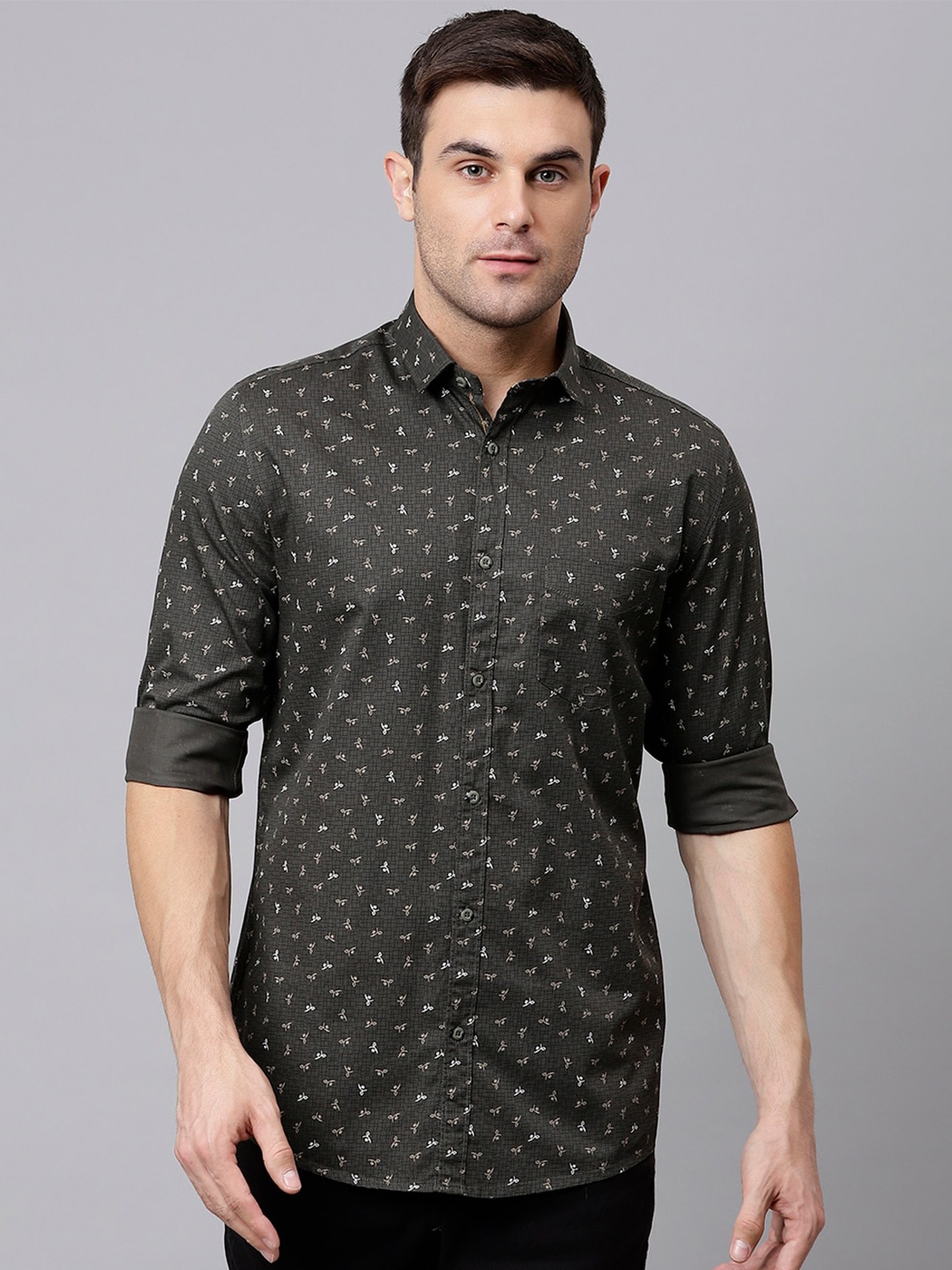 

Richlook Men Olive Green Slim Fit Printed Cotton Casual Shirt
