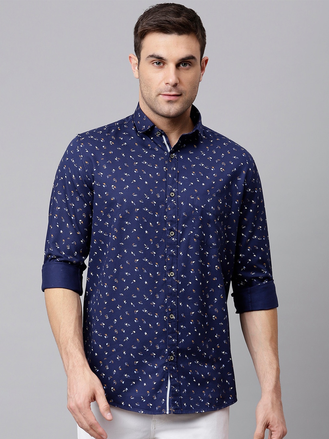 

Richlook Men Navy Blue Slim Fit Floral Printed Casual Shirt