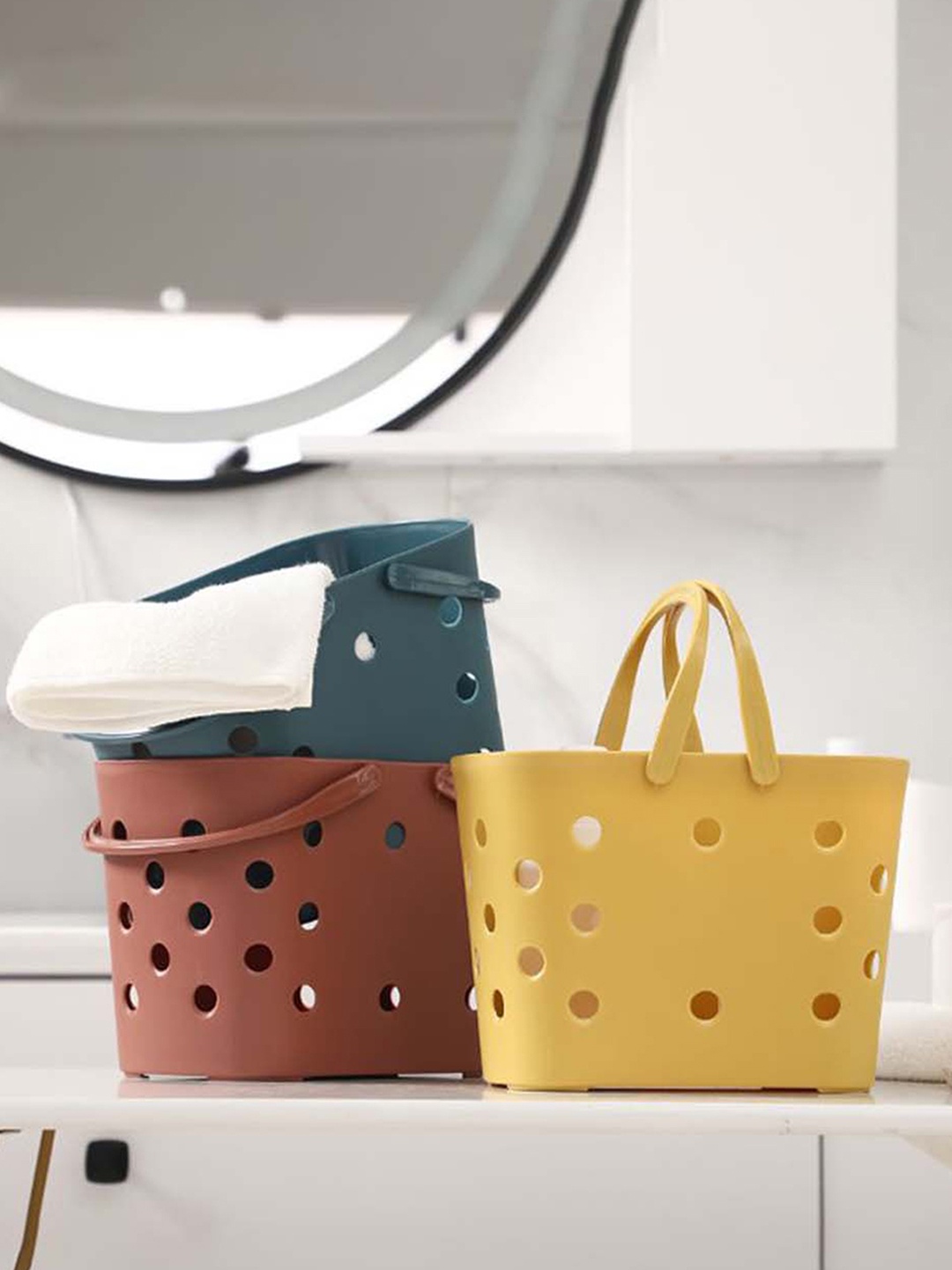 

MARKET99 Brown Plastic Fruit & Vegetable Basket