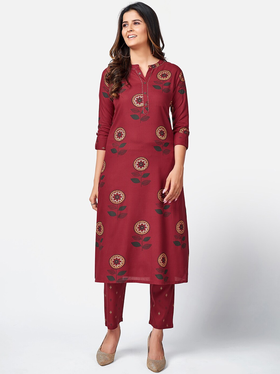 

KALINI Women Maroon Floral Printed Kurta with Trousers