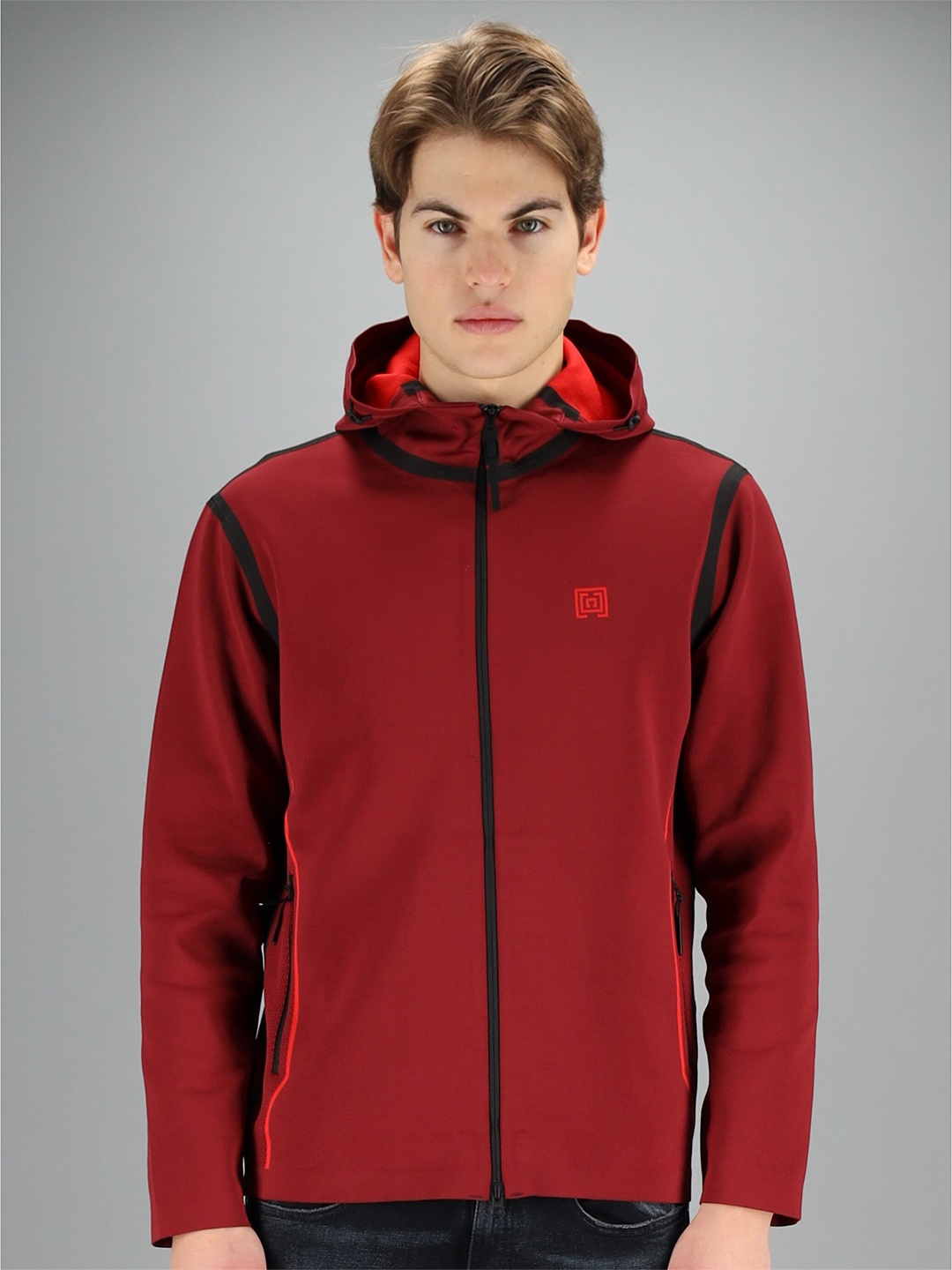 

FREESOUL Men Maroon Hooded Sweatshirt