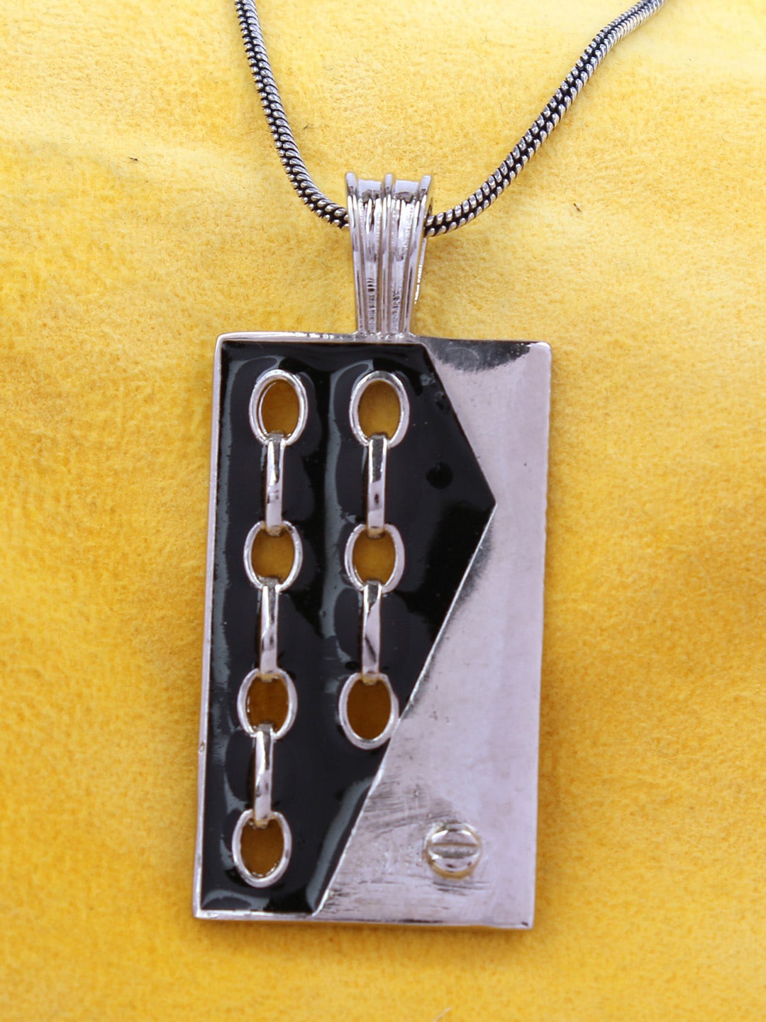

Silgo Silver-Plated Pendant Without Chain