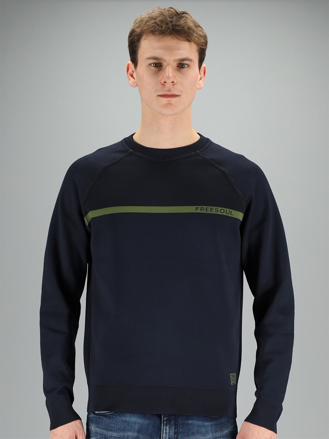 

FREESOUL Men Navy Blue Solid Sweatshirt, Green
