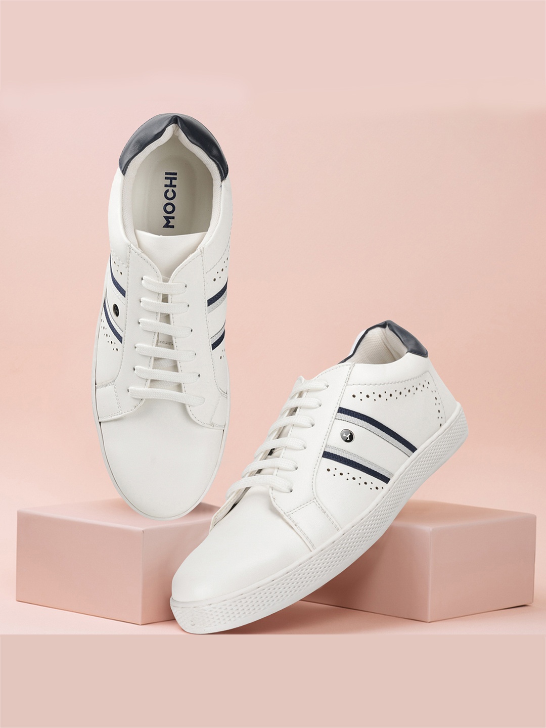 

Mochi Men White Sneakers