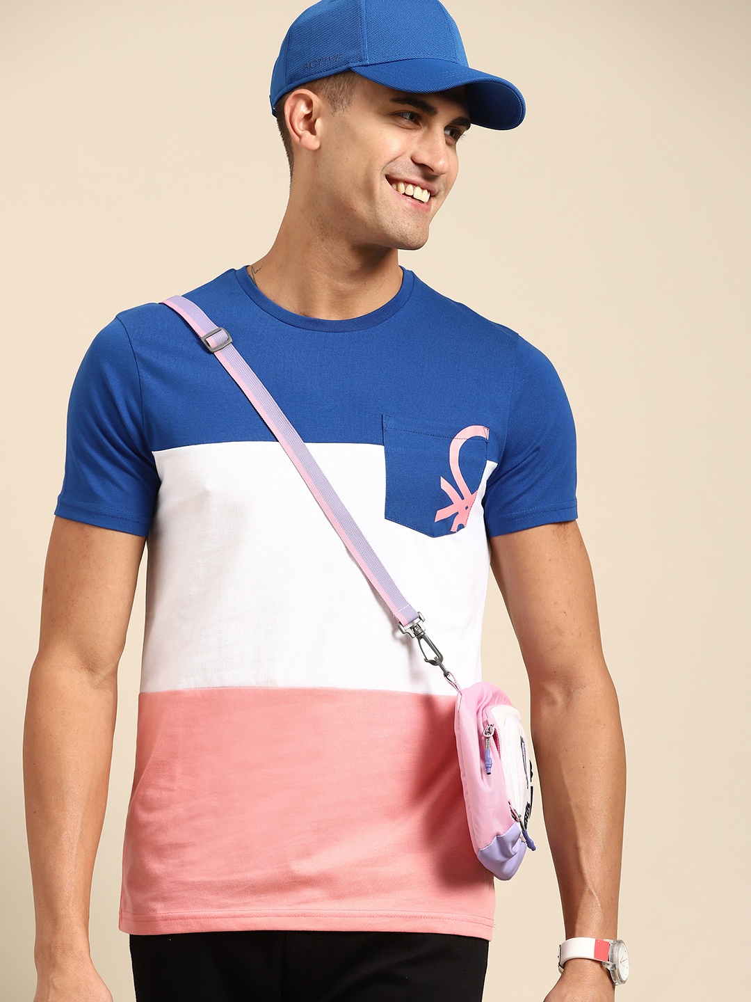 

United Colors of Benetton Men Blue & Pink Colourblocked T-shirt