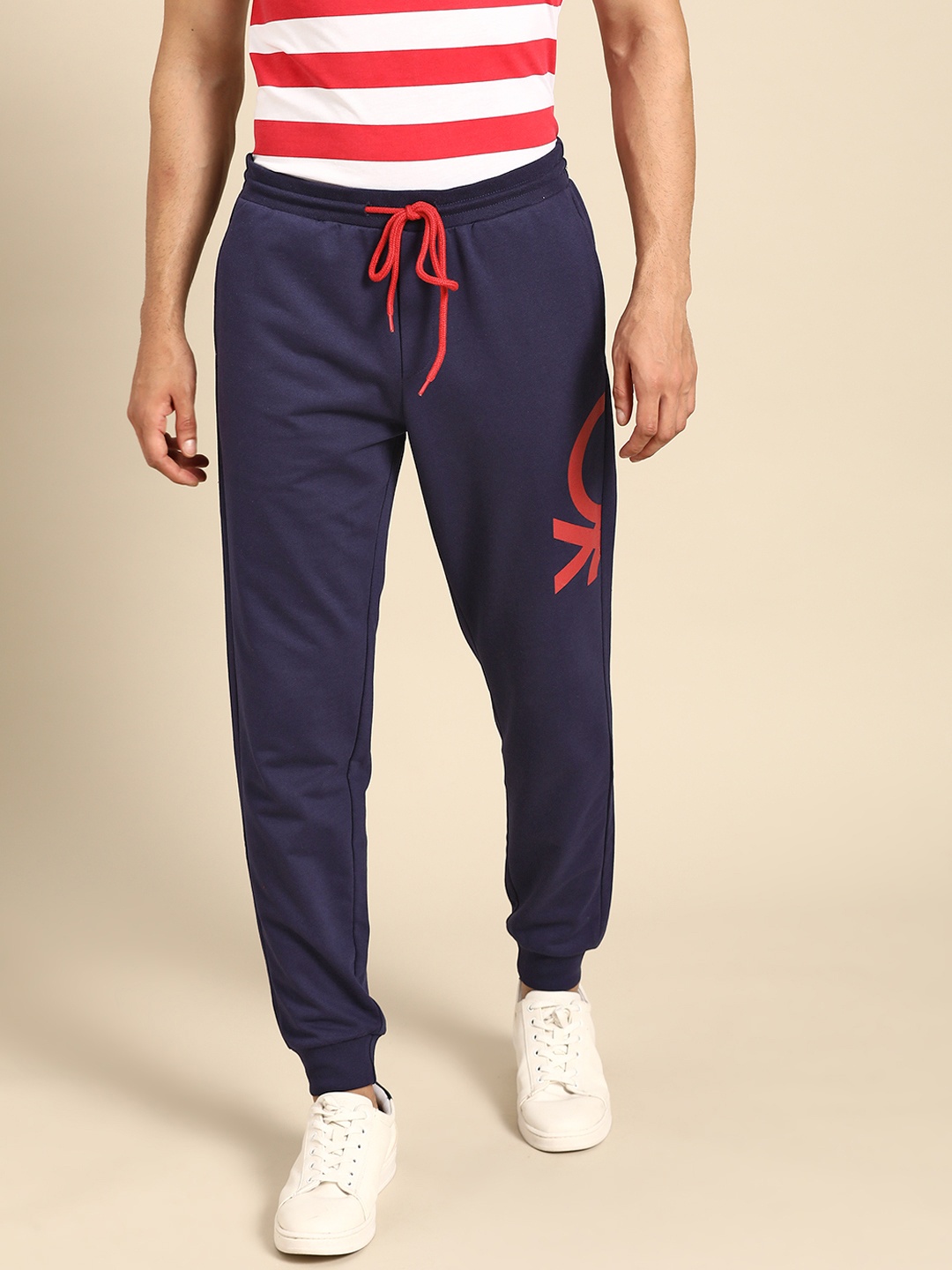 

United Colors of Benetton Men Blue Brand Logo Printed Joggers, Navy blue