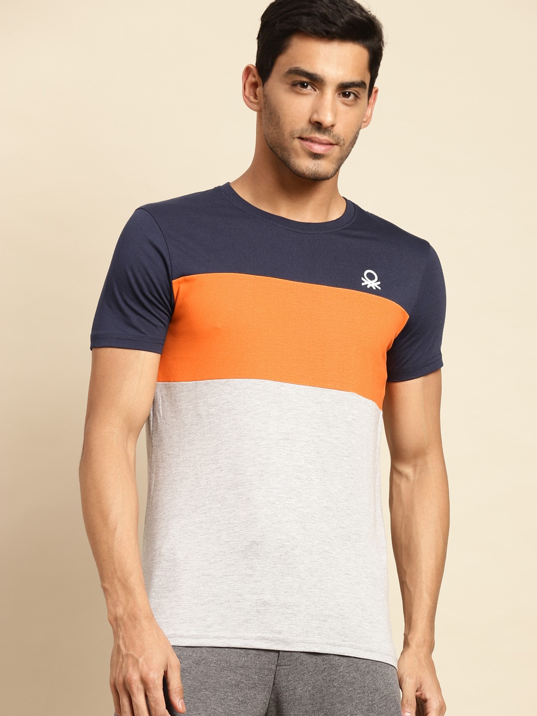 

United Colors of Benetton Men Grey Melange & Orange Colourblocked T-shirt