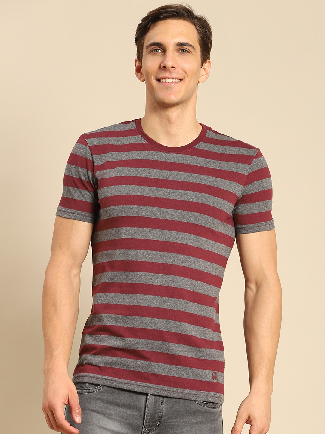 

United Colors of Benetton Men Maroon & Charcoal Striped T-shirt
