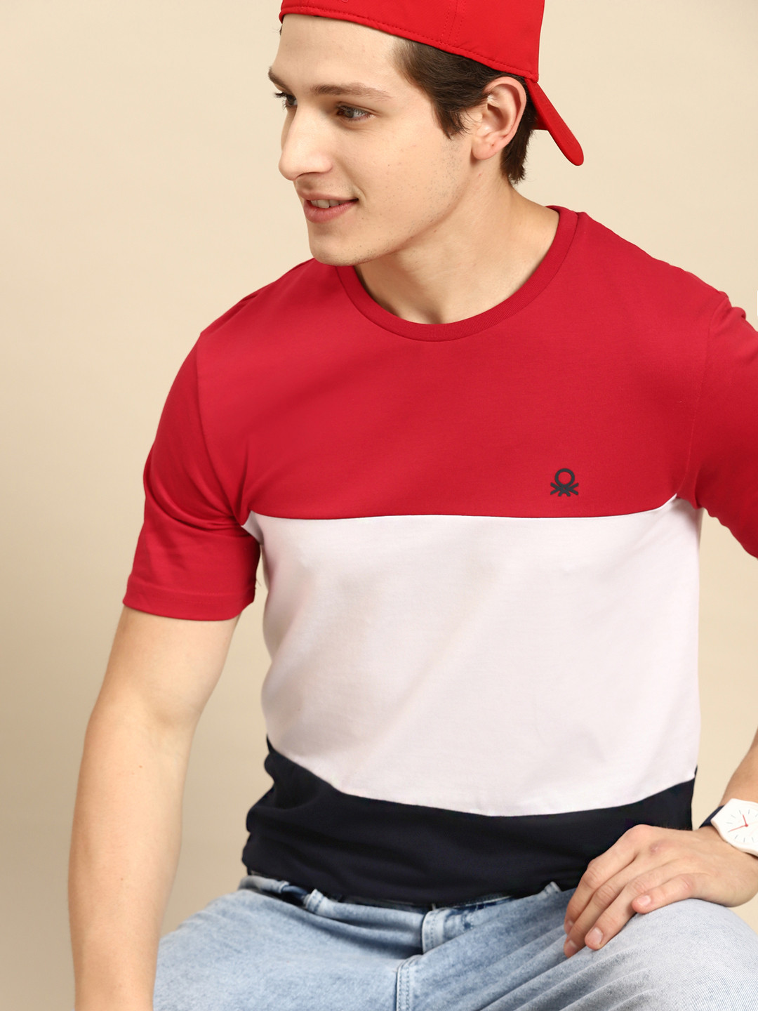

United Colors of Benetton Men Red & White Colourblocked T-shirt