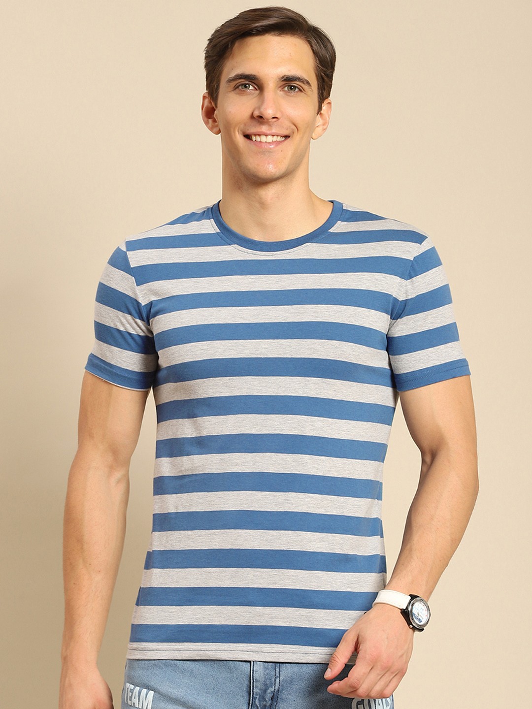 

United Colors of Benetton Men Blue & Grey Melange Striped T-shirt