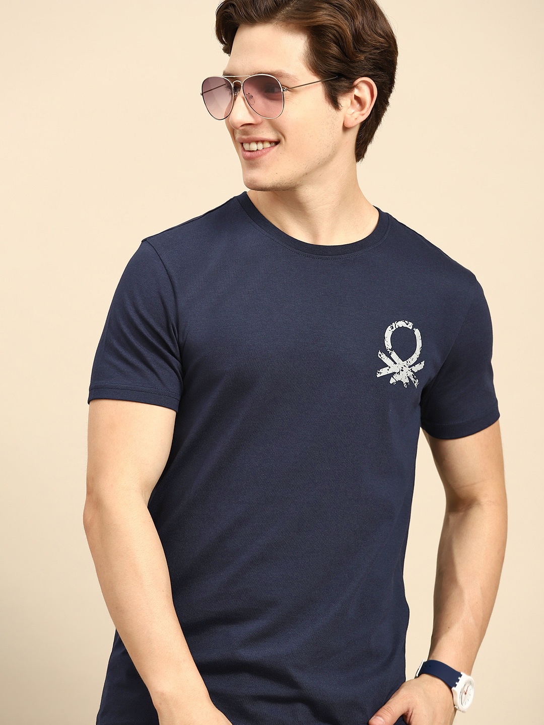 

United Colors of Benetton Men Navy Blue Solid T-shirt