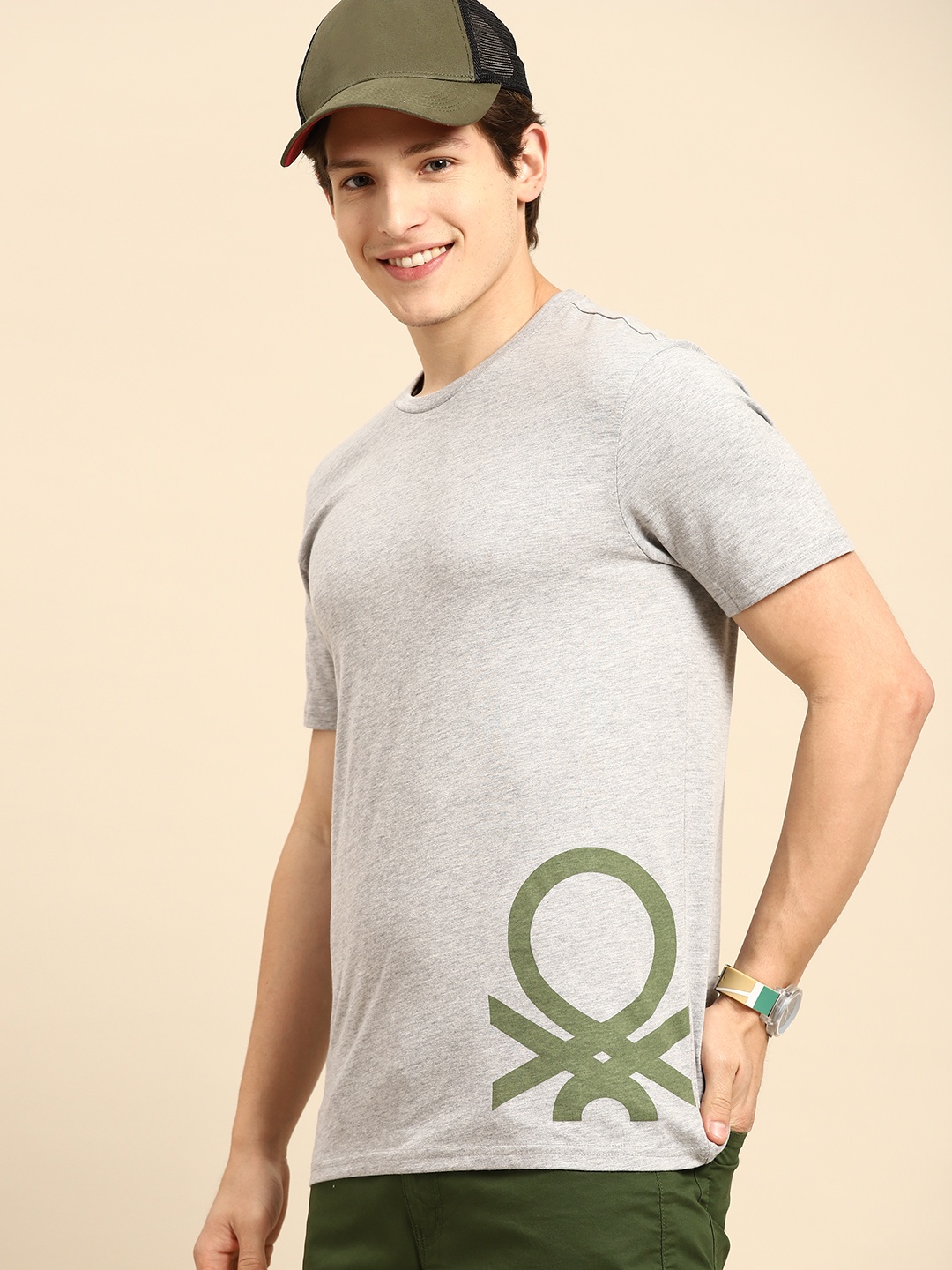 

United Colors of Benetton Men Grey Melange Brand Logo Print T-shirt
