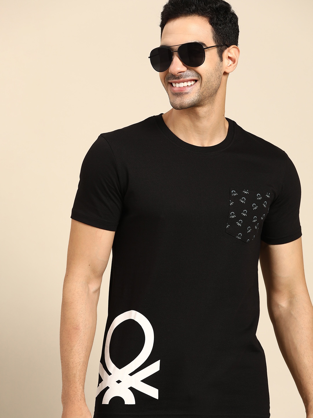 

United Colors of Benetton Men Black & White Brand Logo Printed Pocket Detail T-shirt