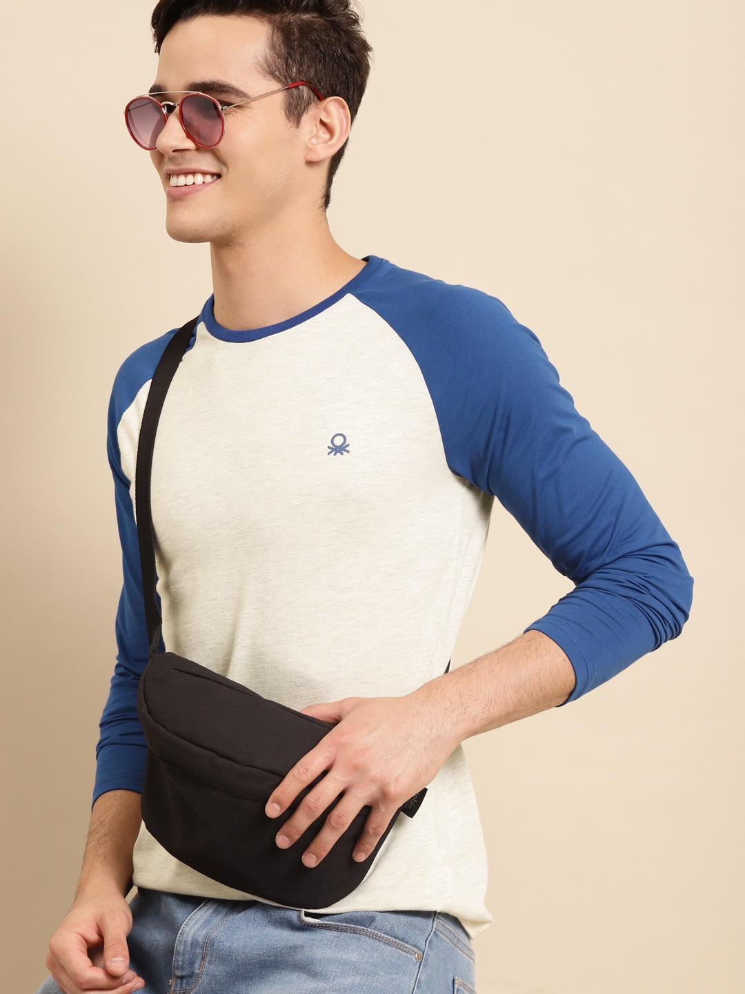 

United Colors of Benetton Men White Round Neck T-shirt