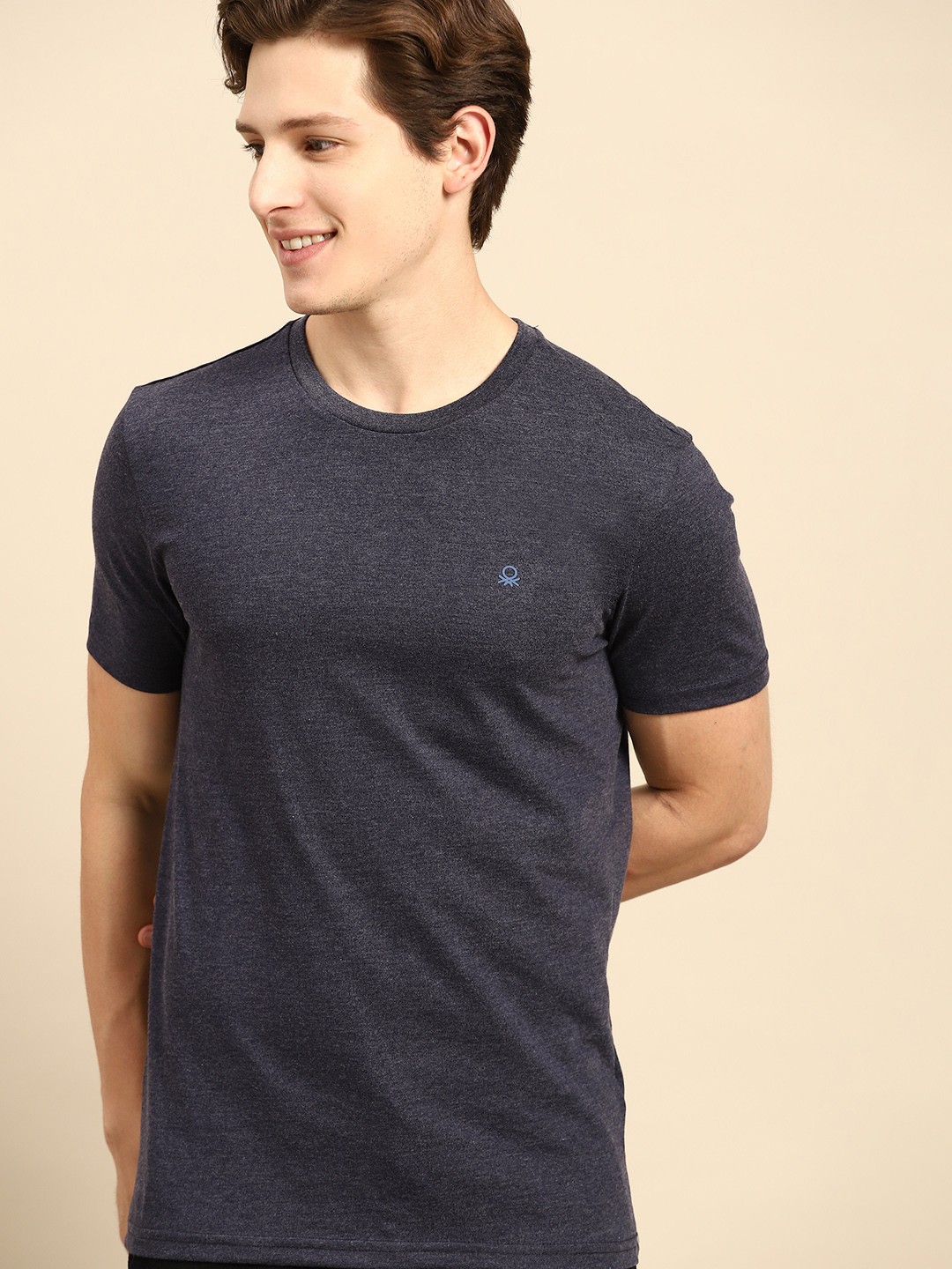 

United Colors of Benetton Men Navy Blue with Melange Effect Solid T-shirt