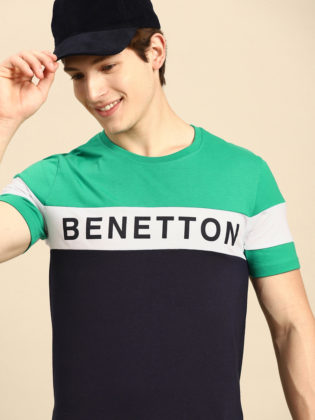 

United Colors of Benetton Men Green & Navy Blue Colourblocked T-shirt