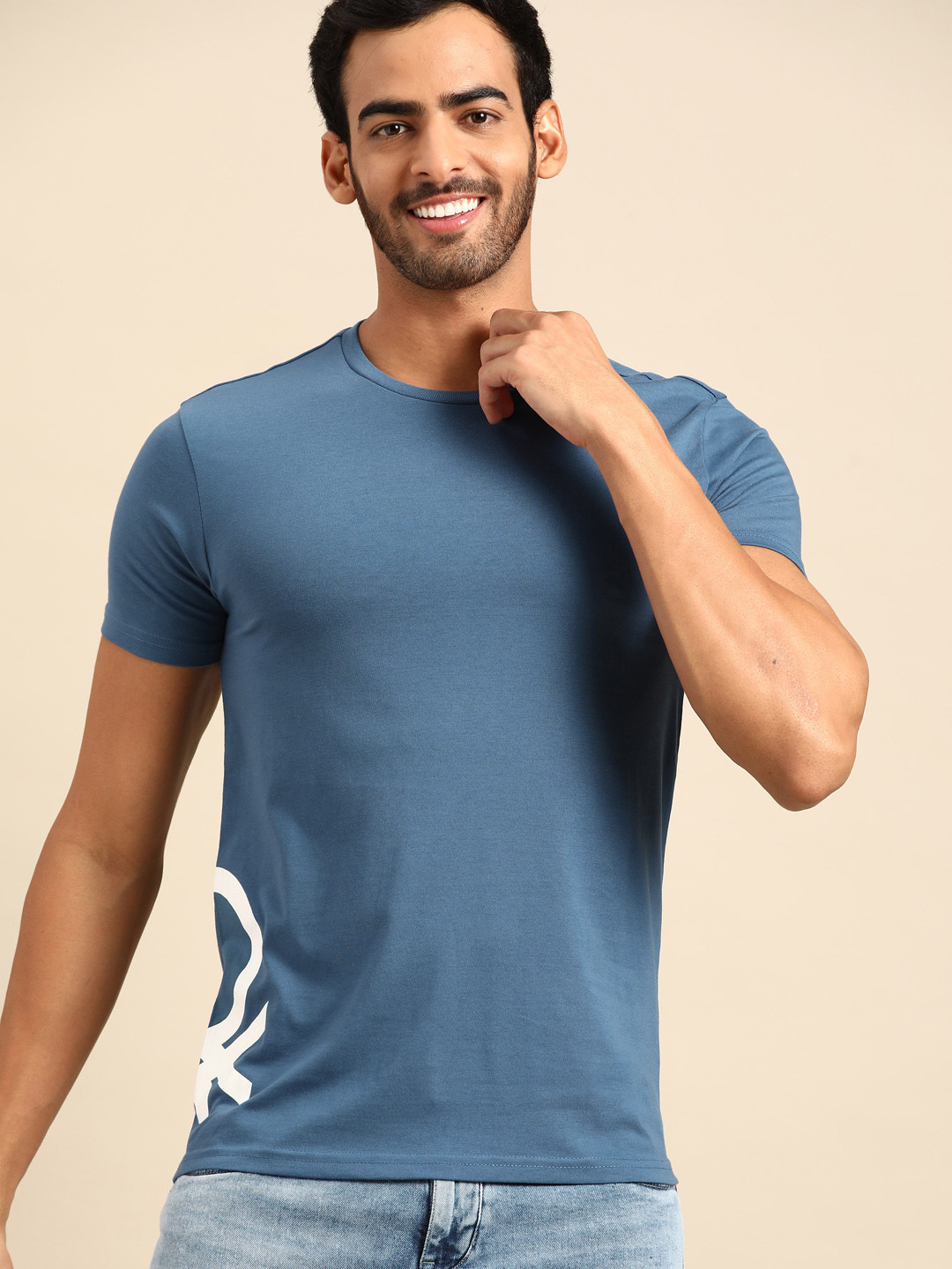 

United Colors of Benetton Men Blue & White Brand Logo Printed T-shirt