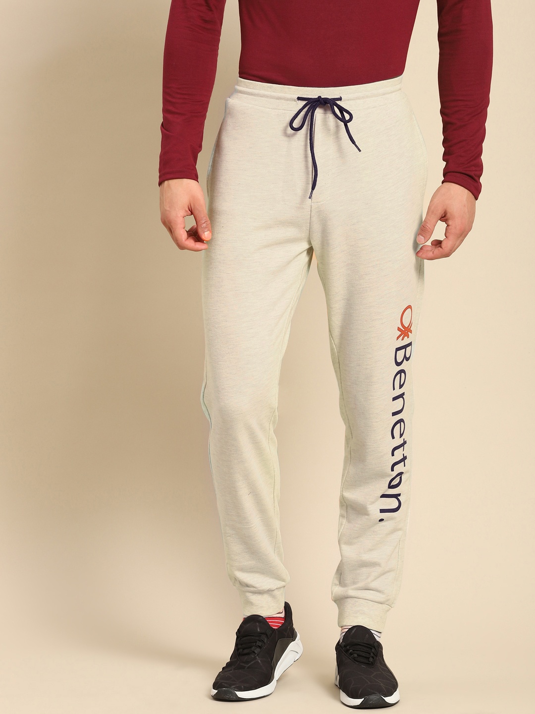 

United Colors of Benetton Men Grey Melange Brand Logo Printed Joggers