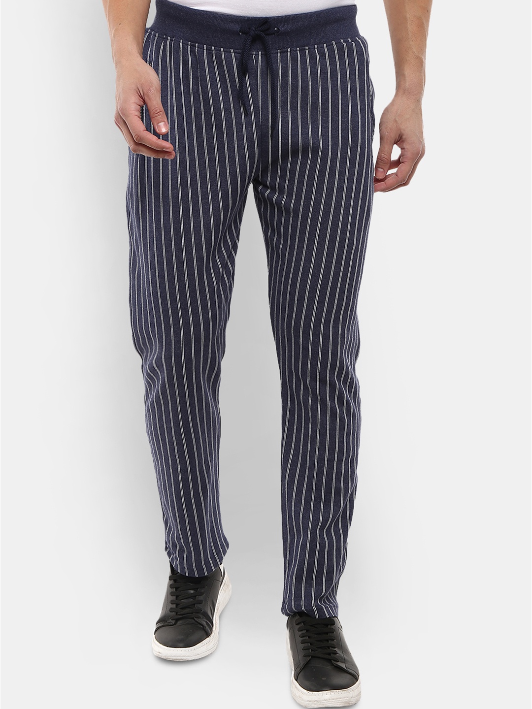 

V-Mart Men Grey Printed Track Pants