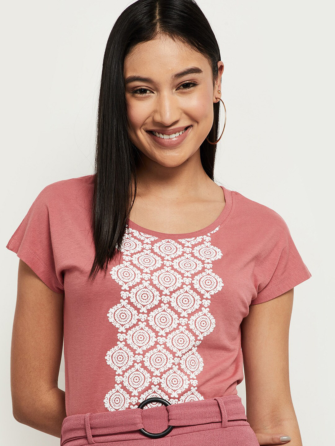 

max Women Pink & White Printed Cotton T-shirt