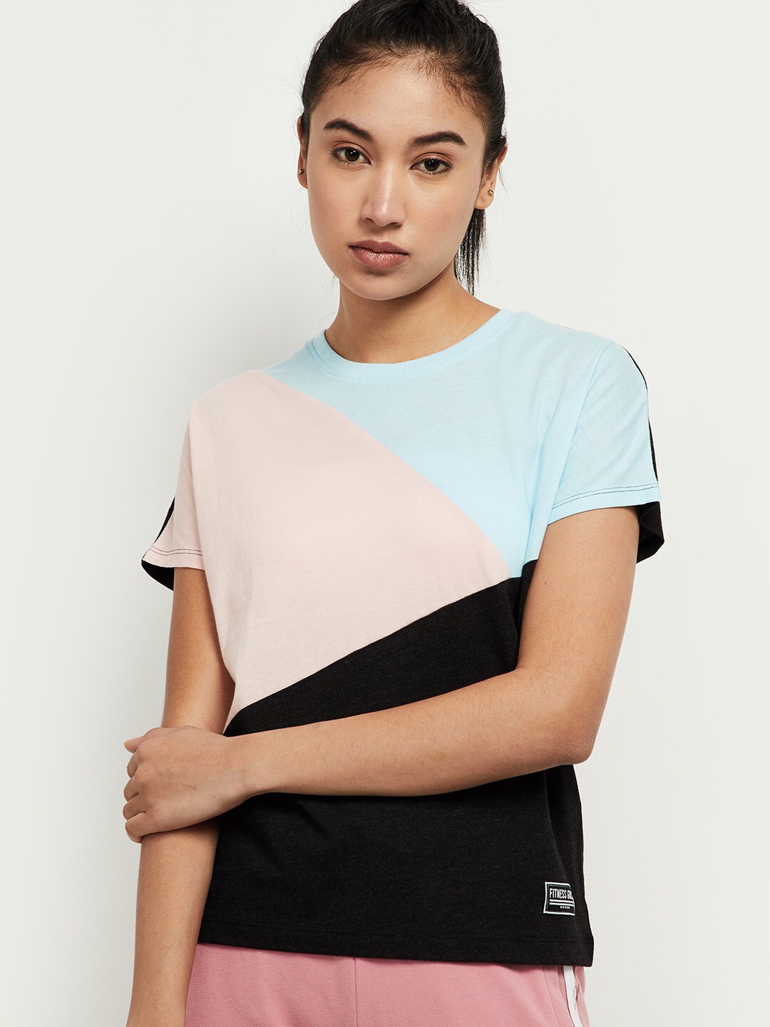 

max Women Pink & Blue Colourblocked Extended Sleeves T-shirt