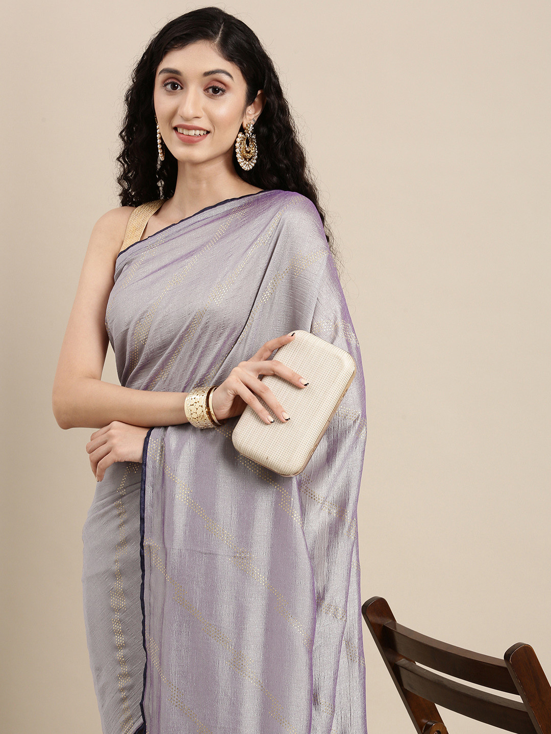 

Mitera Grey & Gold Striped Gotta Patti Zari Pure Chiffon Celebrity Saree