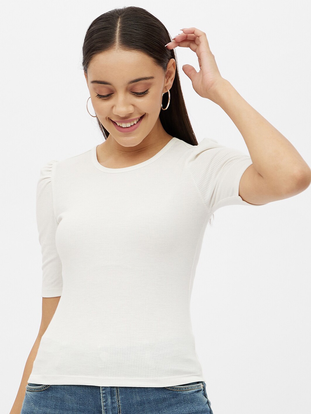 

Harpa Women White Solid Round Neck Fitted Top