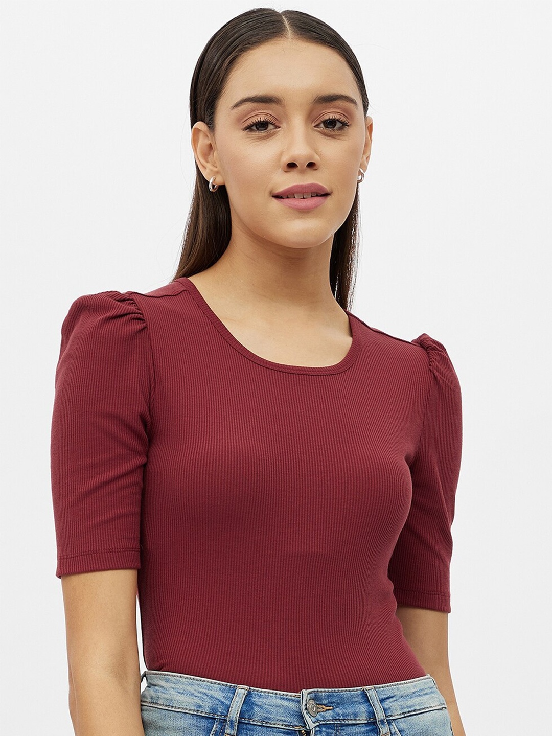 

Harpa Maroon Solid Puff Sleeves Regular Top