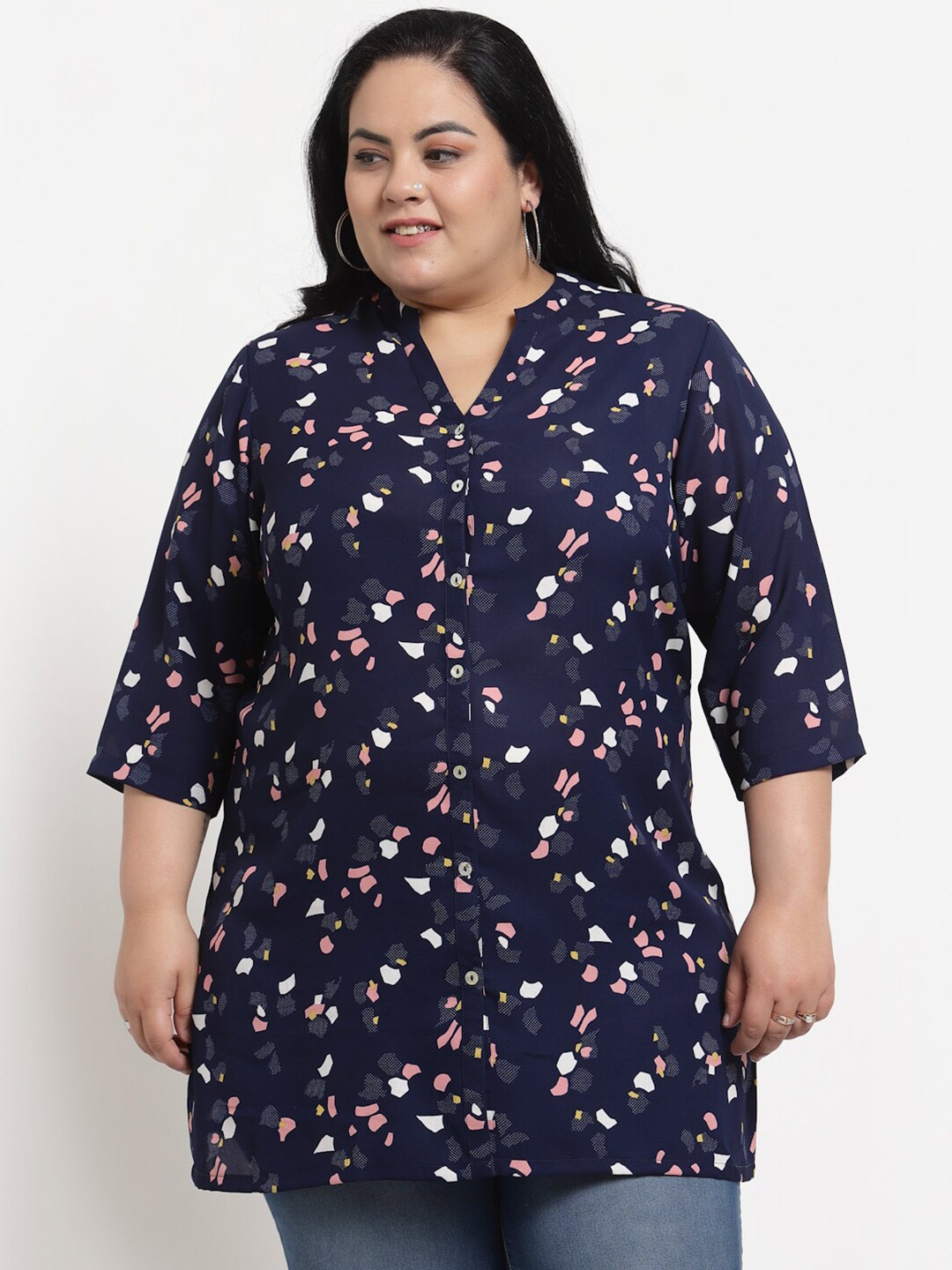 

plusS Plus Size Women Navy Blue & Pink Mandarin Collar Printed Tunic