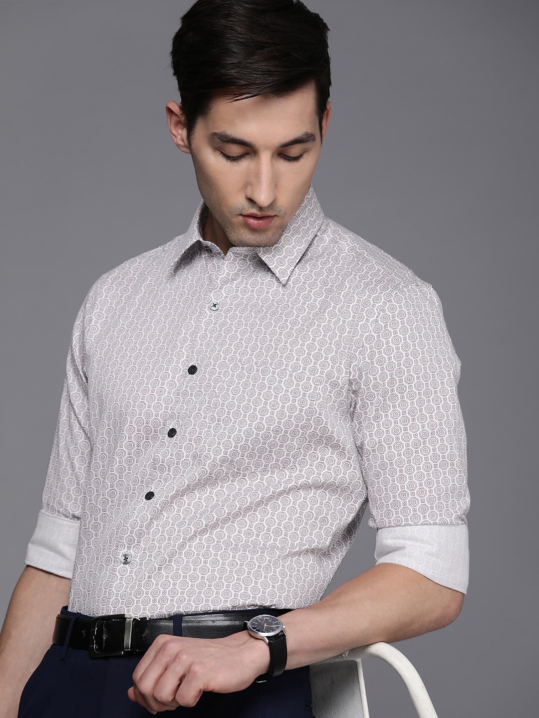 

Louis Philippe Men Blue & Red Printed Slim Fit Cotton Formal Shirt
