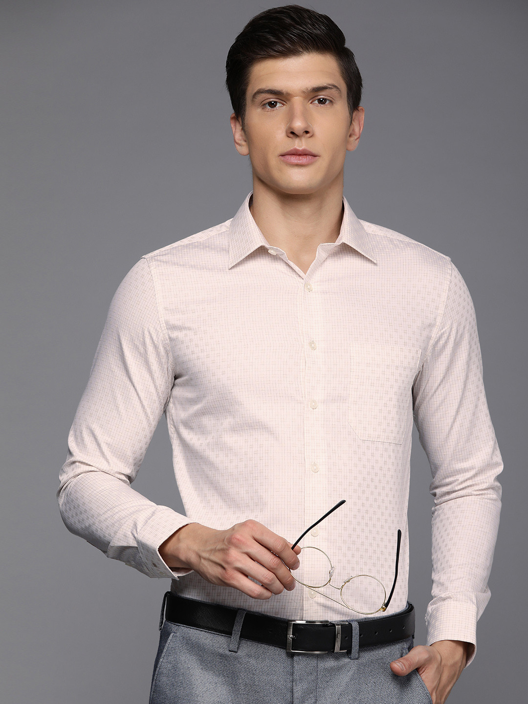 

Louis Philippe Men Cream-Coloured Slim Fit Grid Tattersall Checked Formal Shirt