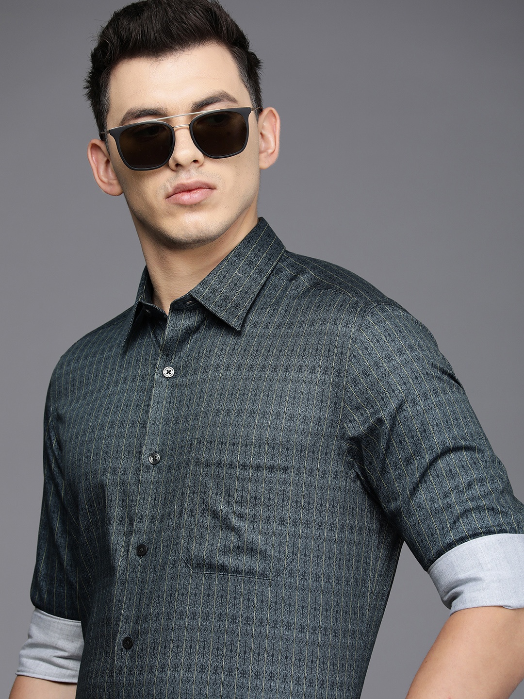 

Louis Philippe Men Teal Green Classic Ethnic Motifs Print Premium Cotton Semiformal Shirt