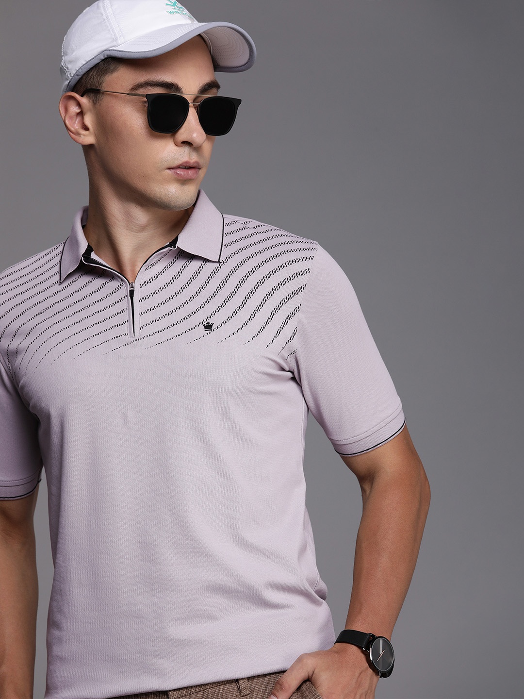 

Louis Philippe Men Grey & Navy Blue Colourblocked Polo Collar T-shirt