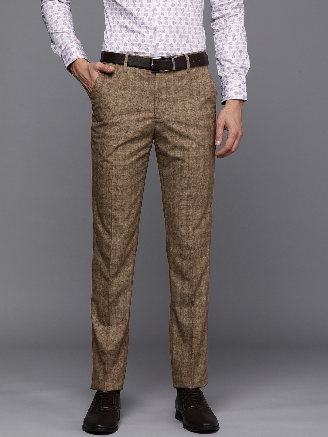 

Louis Philippe Men Brown Checked Slim Fit Mid-Rise Plain Woven Flat-Front Formal Trousers