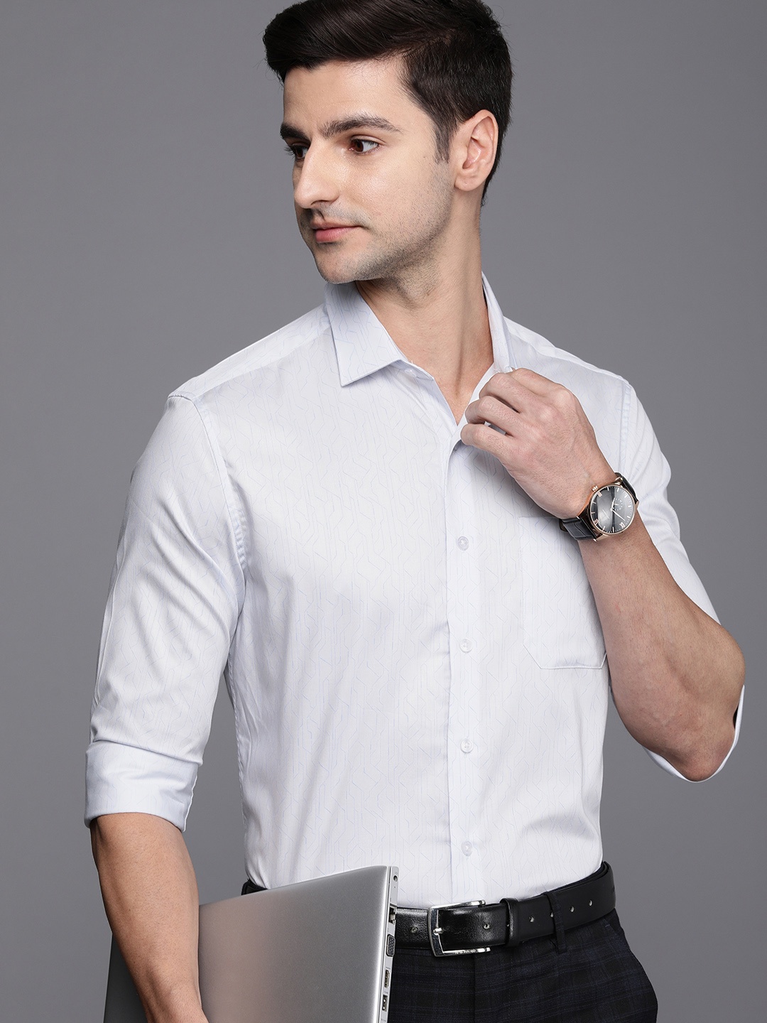 

Louis Philippe Men White Slim Fit Printed Pure Cotton Casual Shirt