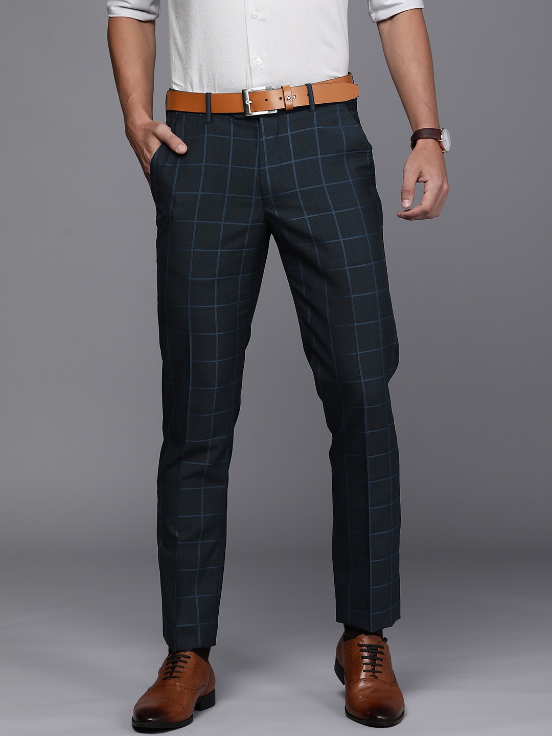 

Louis Philippe Men Checked Slim Fit Trousers, Navy blue