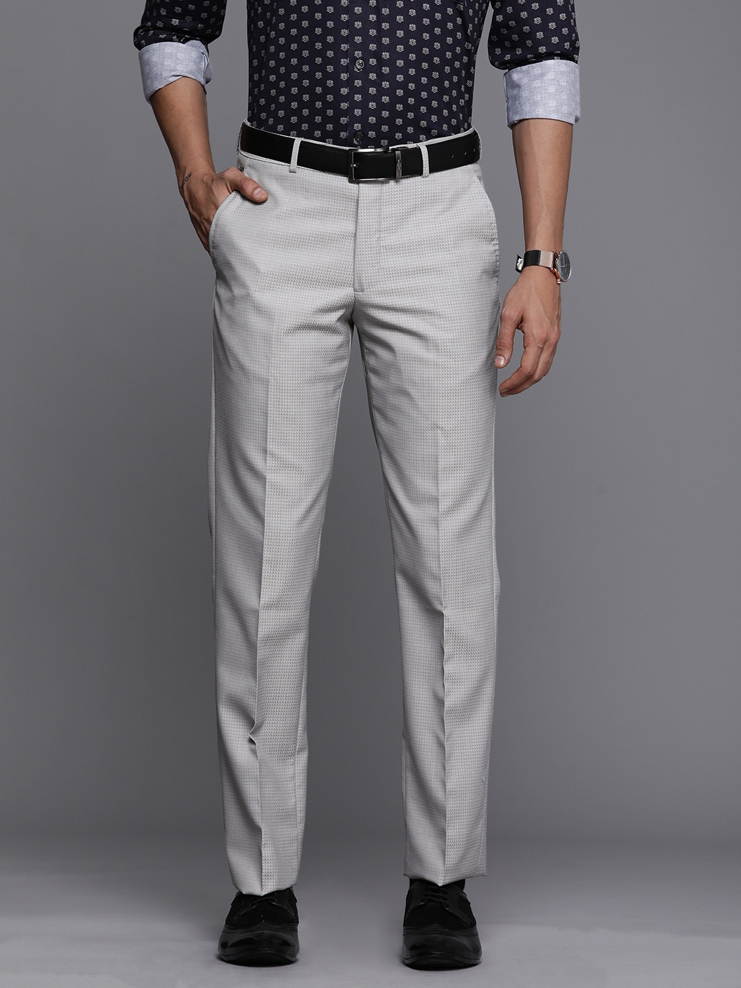 

Louis Philippe Men Grey Textured Slim Fit Trousers