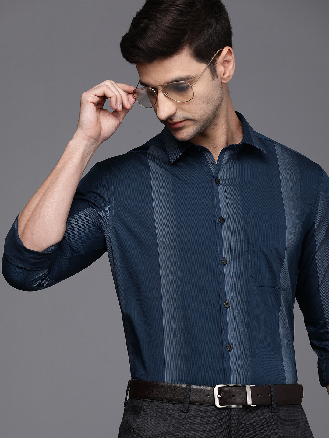 

Louis Philippe Men Navy Blue Slim Fit Striped Formal Shirt