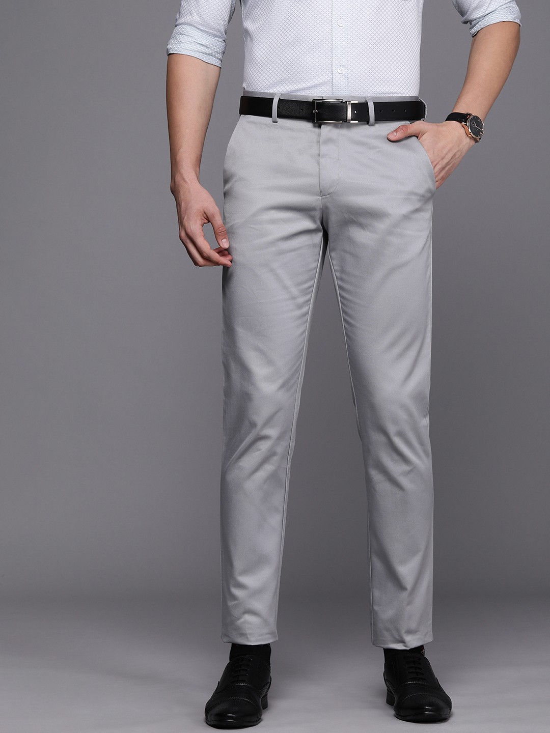 

Louis Philippe Men Grey Solid Super Slim Fit Pure Cotton Trousers