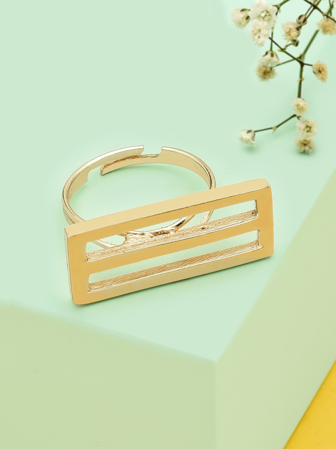 

AMI Gold-Plated Contemporary Adjustable Finger Ring